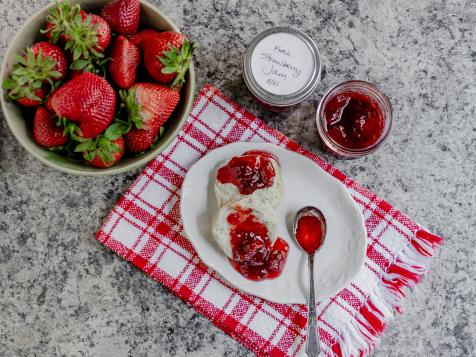 Fresh Strawberry Jam for Canning