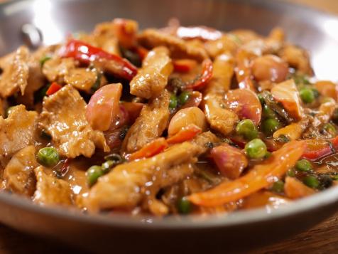 Chicken Stir-Fry with Spicy Peanut Sauce
