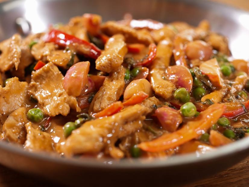 Chicken StirFry with Spicy Peanut Sauce Recipe Alex Guarnaschelli
