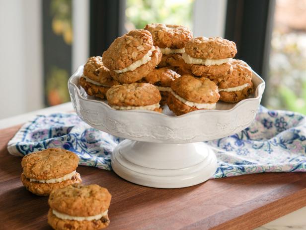 Oatmeal Raisin Walnut Cookie Sandwiches Recipe | Valerie Bertinelli | Food Network