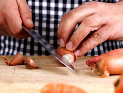 How to Cut Shallots