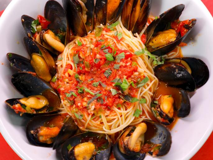 Mussels with Angel Hair Pasta Recipe Food Network
