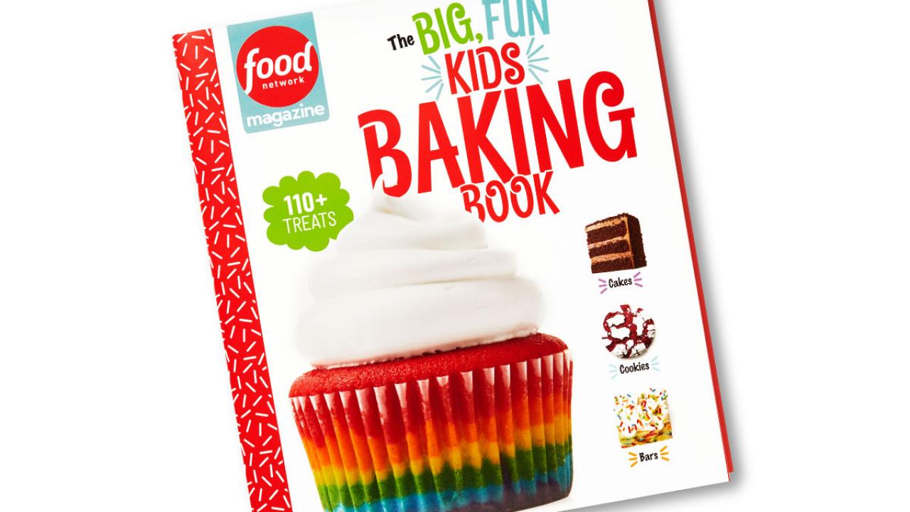 https://food.fnr.sndimg.com/content/dam/images/food/fullset/2021/07/26/FNM_Kids-Baking-Book_s4x3.jpg.rend.hgtvcom.1280.720.suffix/1627316422900.jpeg