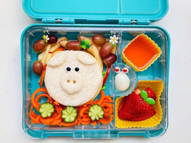 How to Upgrade Your Kids Lunches with Cookie Cutters