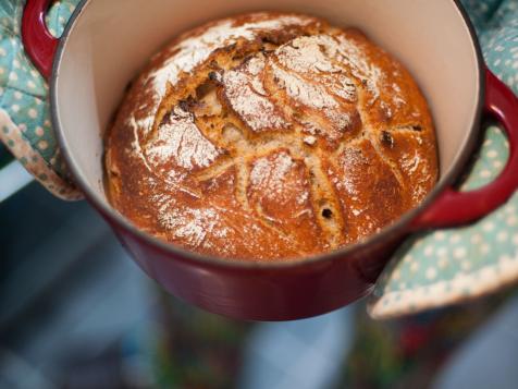 What Is a Dutch Oven—and Why Every Home Cook Needs One