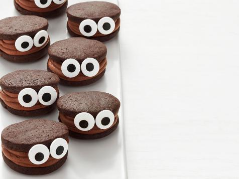 Easy Halloween Desserts Using Candy Eyes - Giggles Galore