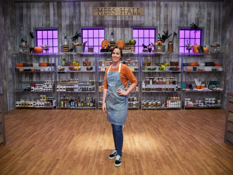 Contestant Nicole Proske, as seen on Halloween Baking Championship, Season 7.