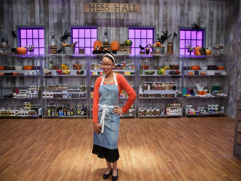 Contestant Sherelle Morrison, as seen on Halloween Baking Championship, Season 7.