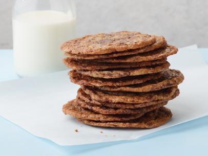 Terri Wahl's Thin and Crispy Chocolate Chip Cookies for the LA Desserts - Chillin' with Chocolate episode of Sugar High, as seen on Food Network.