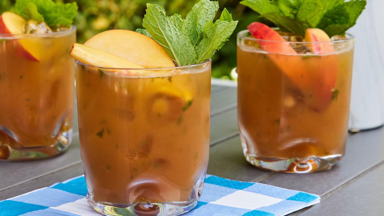 Peach and Mint Iced Tea – The Comfort of Cooking