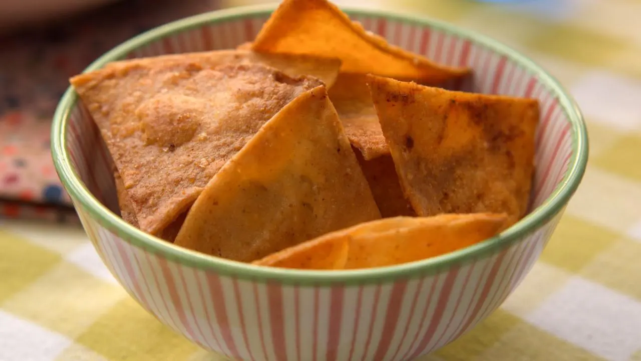 Homemade Chili-Lime Baked Tortilla Chips