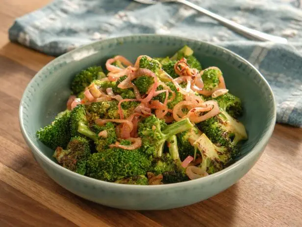 Charred Broccoli with Lemon and Chile Flakes Recipe | Valerie Bertinelli | Food Network