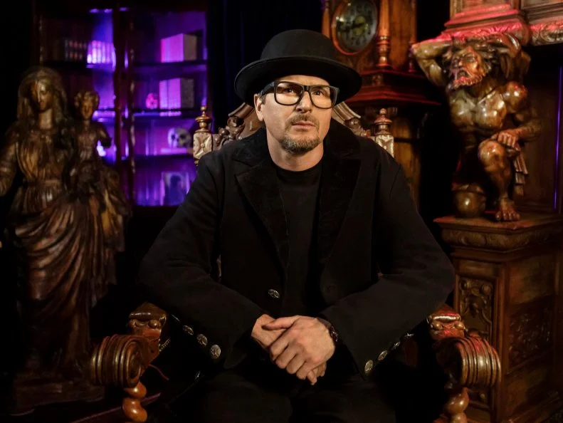 Zak Bagans, as seen on Halloween Wars, Season 1.