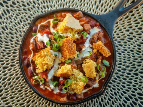 Boneless Rib Eye and Red Bean Chili with Jalapeno Cornbread Crumbles