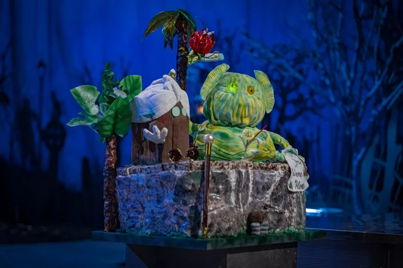Contestants Edward Cunningham, Shellane Brown and Thierry Aujard's round one dish "Spa Day", as seen on Halloween Wars, Season 11.