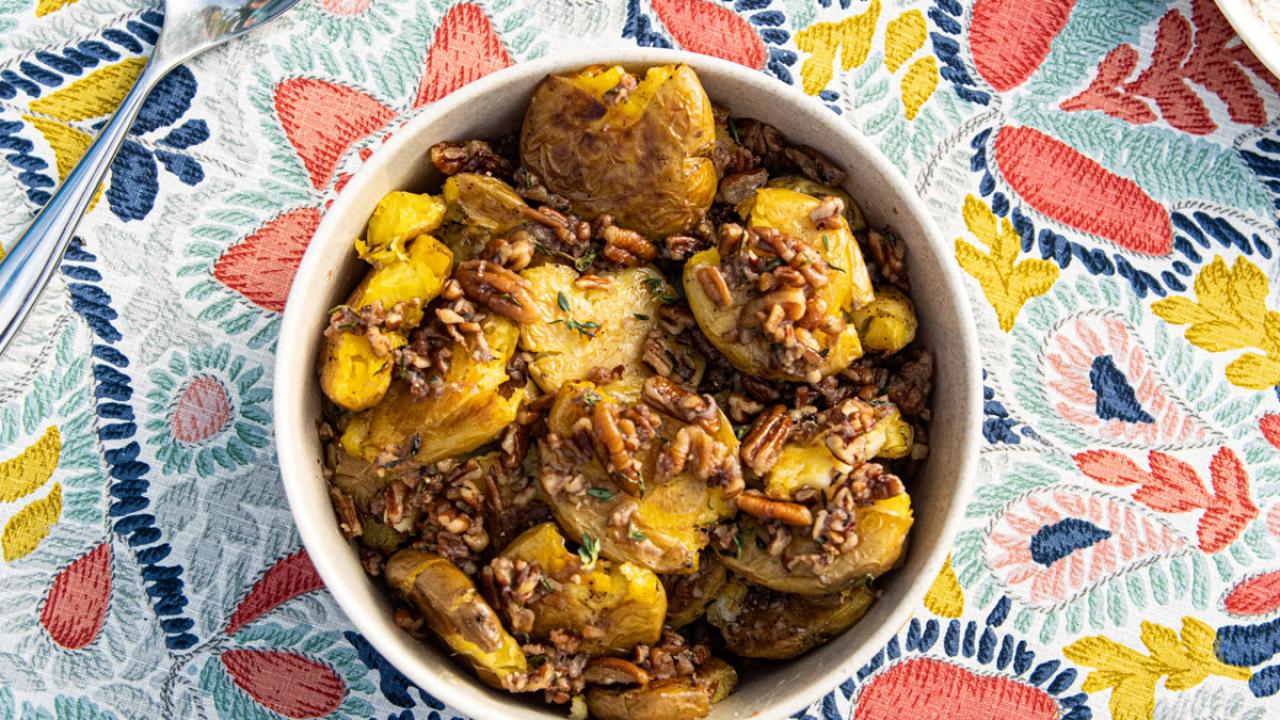 Potatoes with Garlic Butter and Toasted Pecans