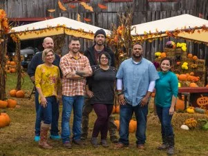 Contestants William Wilson, Kristina Patenaude, Ryan Anderson, Titus Arensberg, Chrissy Scarpati, Liza Slaughter-Barker and Lenny Calvin as seen on Outrageous Pumpkins, Season 2.