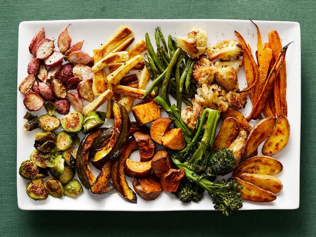 How To Roast Thanksgiving Vegetables Thanksgiving How Tos Step By Step Turkey Desserts