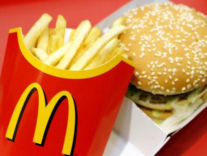 McDonald's Food Maker Sets - Kids Happy Meal - Hamburgers - Shakes -  McNuggets - Fries 