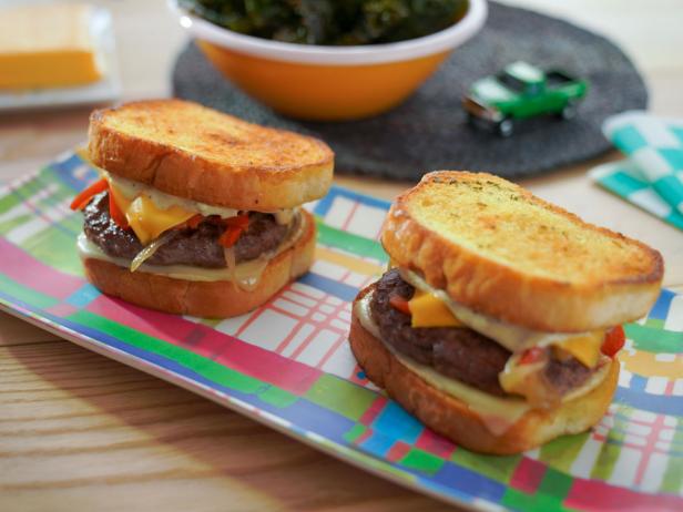 Diner-Style Patty Melt image