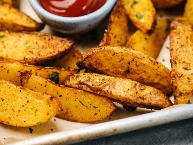 Spicy Air Fryer Potato Wedges in Frederick, Maryland, United States