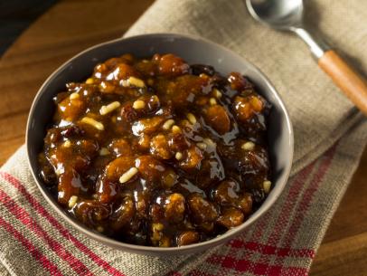 What Is Mincemeat?, Cooking School