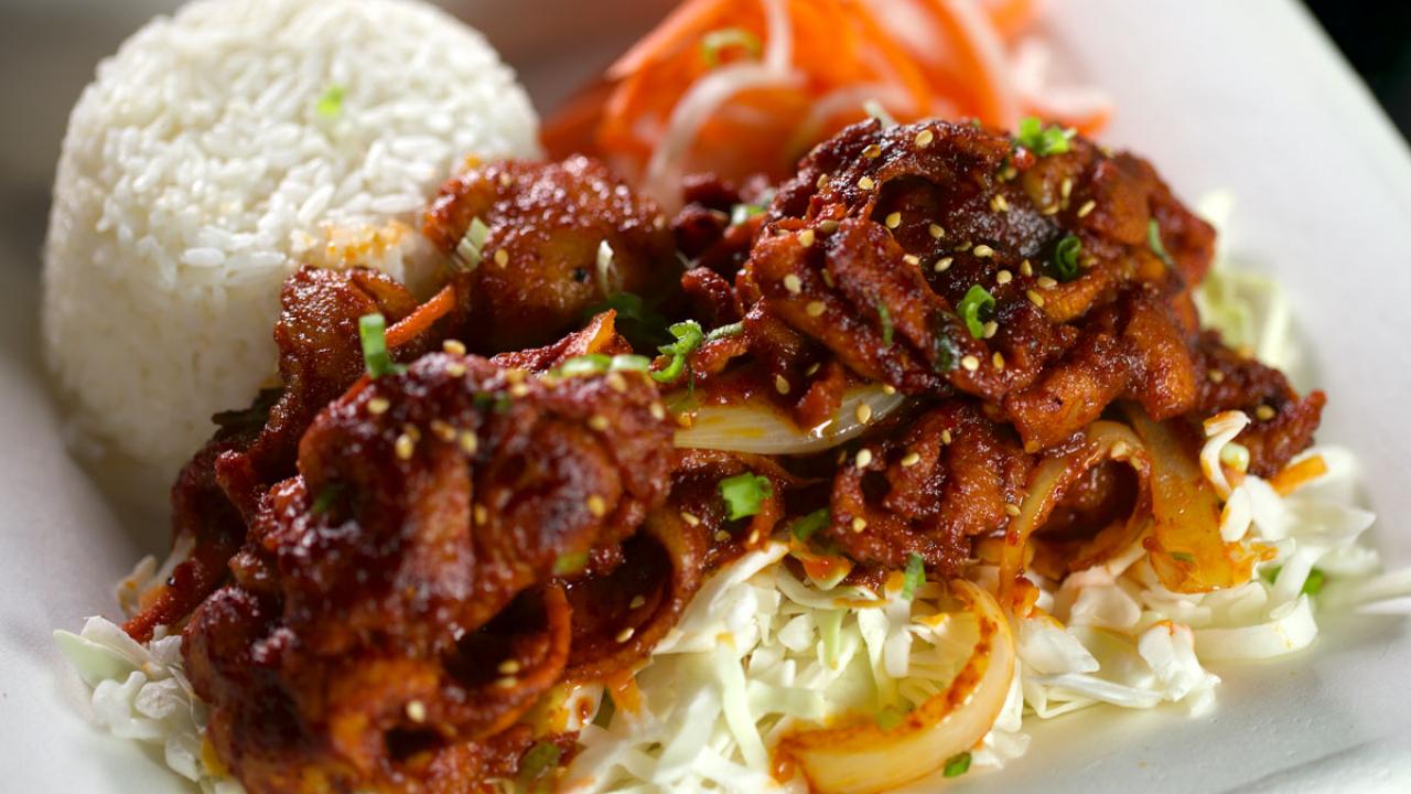 https://food.fnr.sndimg.com/content/dam/images/food/fullset/2021/10/14/DV3413__spicy-bork-bulgogi_s4x3.jpg.rend.hgtvcom.1280.720.suffix/1634235905928.jpeg