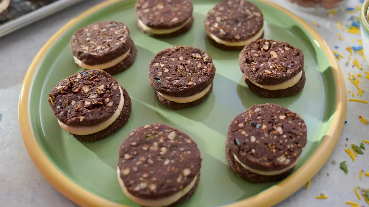 Chocolate Pecan Sandwich Cookies Recipe Molly Yeh Food Network