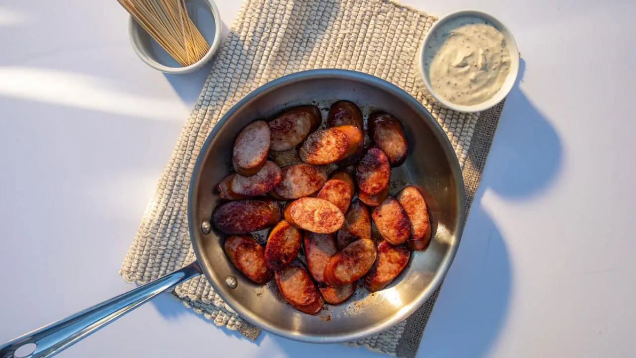 Kielbasa with Mustard Dip