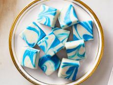 Did you know you could make fudge in the microwave? With 4 ingredients, you can wow all your guests by simply melting chocolate chips and sweetened condensed milk and flavoring it with just a little vanilla extract and salt. Give it a chill in the refrigerator and it&rsquo;s as simple as that!