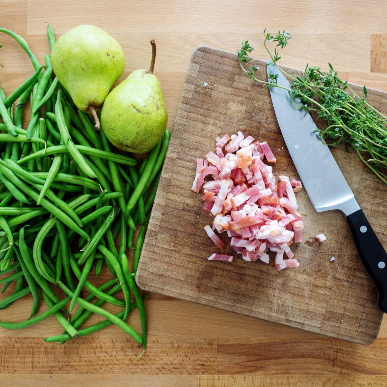 How To Cut Green Onion- Chef Tom 