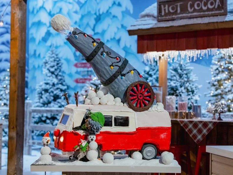 Team The Dough Angels' creation "Grandma's In Town!," as seen on Holiday Wars, Season 3.