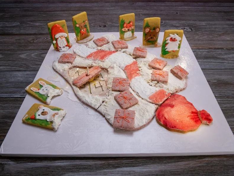 Baker Kelsey  Merrill's round 2 dish: COOKIE #1: Golden Maple Cinnamon Vanilla Cream Liqueur Cookie.w/ Cream Liqueur Frosting.COOKIE #2: Raspberry Basil Lemon Goat Cheese Cookie.w/ Butter Vanilla Royal Icing, as seen on Christmas Cookie Challenge, Season 5