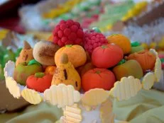 Small cakes make with marzipan.