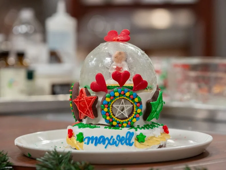 Baker Priscilla Gupana's R2 dish: DESIGN: Maxwell's Globe.COOKIE: Ube Cookie.w/ Coconut Royal Icing and Goldenberry Buttercream,  as seen on Christmas Cookie Challenge, Season 5