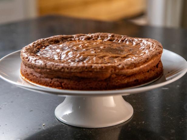 Chocolate Coconut Cake With Dark Chocolate Ganache Recipe | Woolworths