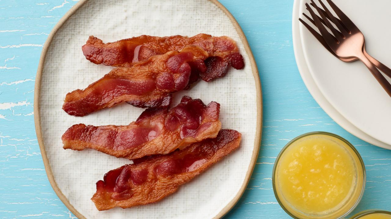 Air Fryer Bacon - Sustainable Cooks