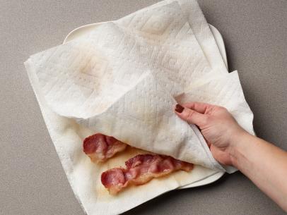 Microwave Bacon - Family Food on the Table