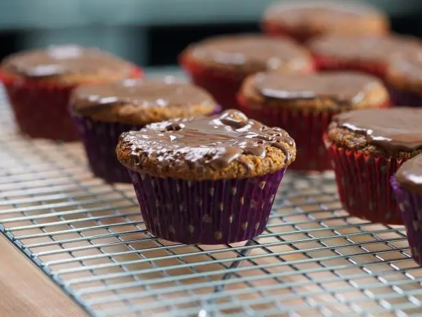 Roasted Banana And Peanut Butter Cupcakes Recipe Chef S Resource Recipes