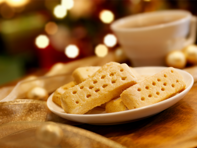 https://food.fnr.sndimg.com/content/dam/images/food/fullset/2021/12/16/0/rx_getty-images-shortbread-cookie-plate.png.rend.hgtvcom.406.305.suffix/1639691680802.png