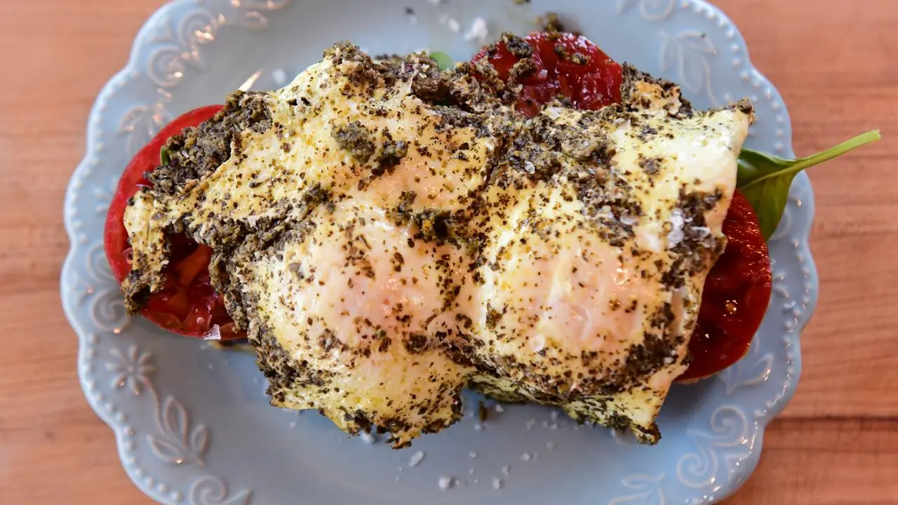 Pesto Egg Toast