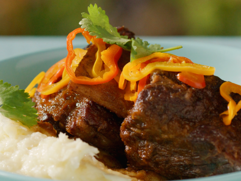 Malta-Braised Short Ribs with Pickled Sweet Peppers and Yucca Mash
