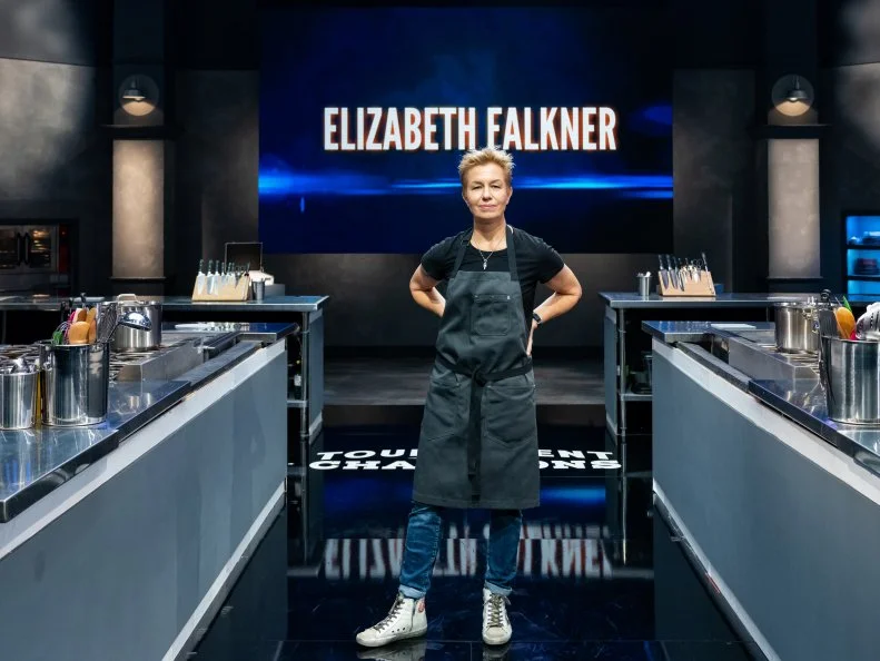 Contestant Elizabeth Falkner, as seen on Tournament of Champions, Season 3.