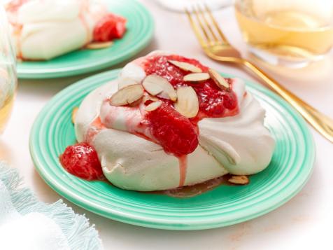 Mini Strawberry Rhubarb Pavlovas