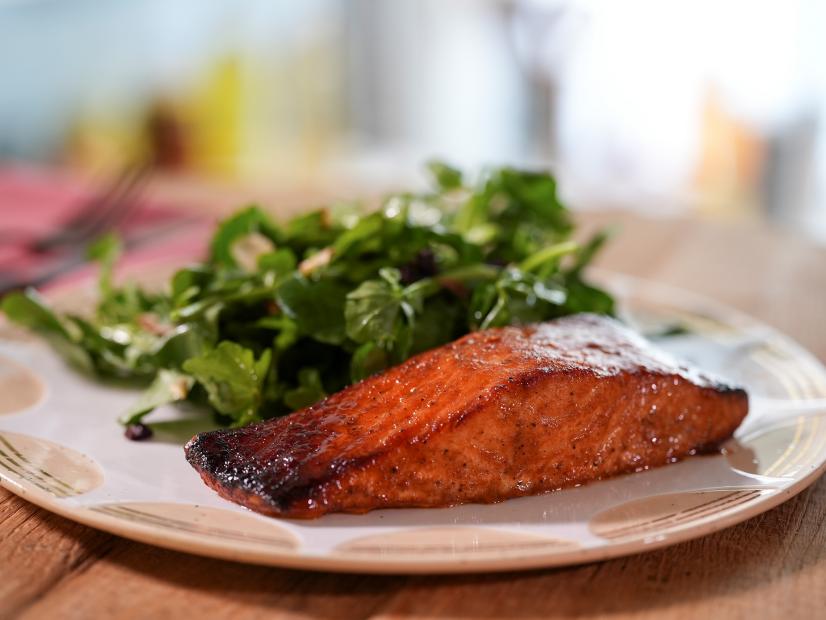 Katie Lee Biegel makes her Agrodolce Salmon, as seen on The Kitchen, season 30.
