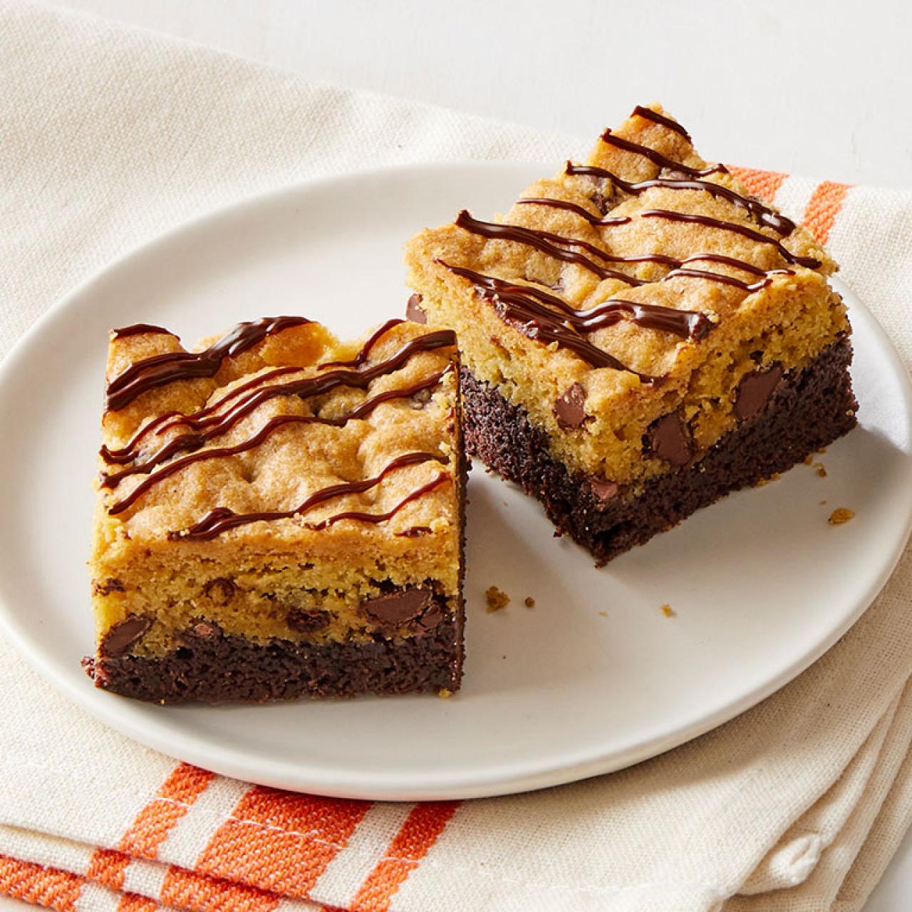 Chocolate Chip Skillet Brookie (Brownie Cookie) - Obsessive