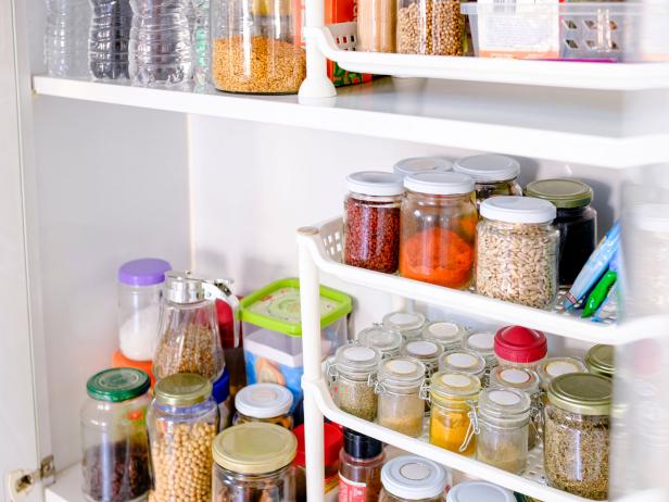A Registered Dietitian's Healthy Pantry Staples • Daisybeet