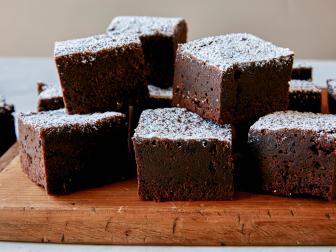 Fudgy Guinness Brownies? Yes, Please!