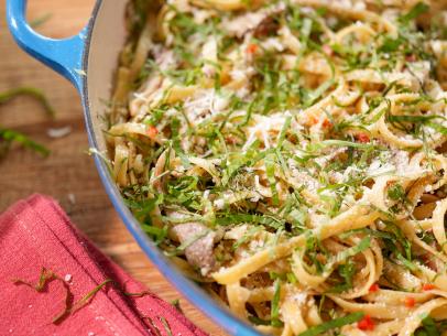 Spring Pasta with Mushrooms, Chiles and Spring Peas-image