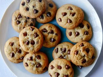 Small Batch Chocolate Chip Cookies